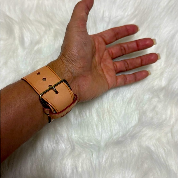 Louis Vuitton rare luggage strap for tag or bracelet - Picture 2 of 4